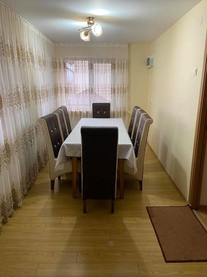 Pensiunea Casa Deny Novaci-Străini Εξωτερικό φωτογραφία